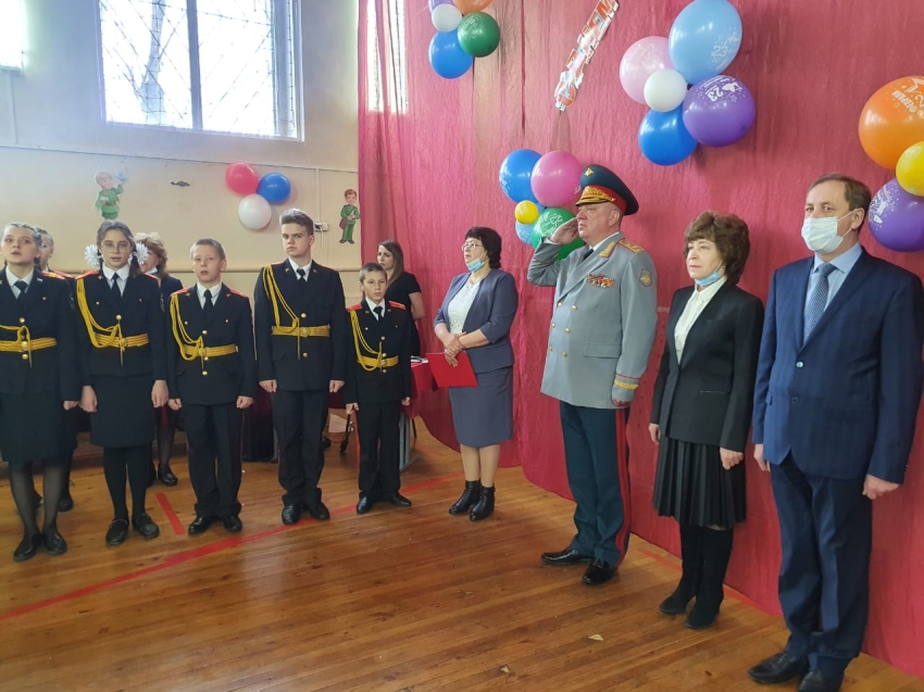 Андрей Гурулев поздравил учеников кадетской школы Читы накануне Дня защитника Отечества